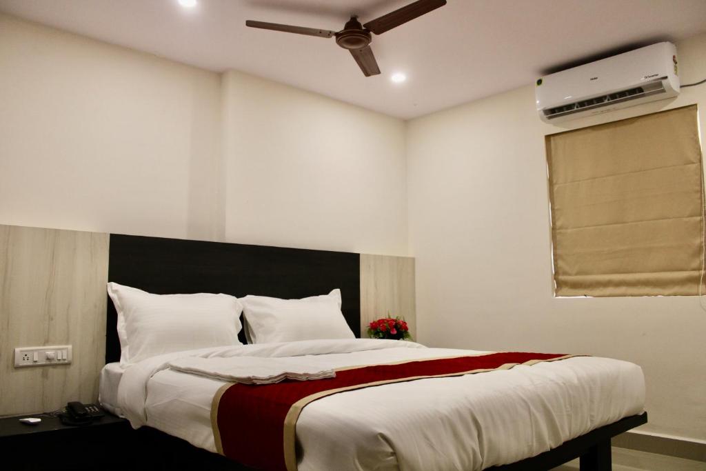 The Clarks  Hotels